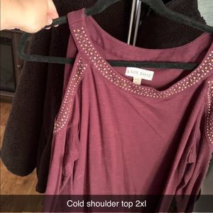 Knox Rose Cold Shoulder Top